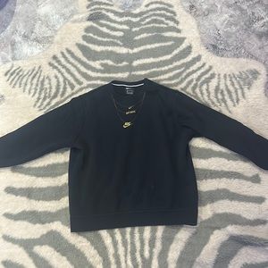 Women’s Nike Sweater Size Small